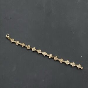 Gold Tone Clover Bracelet